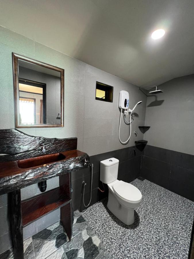 Beach House Kampung Genting Exterior foto